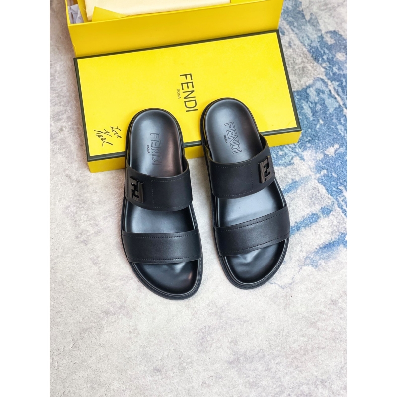 F**di slippers